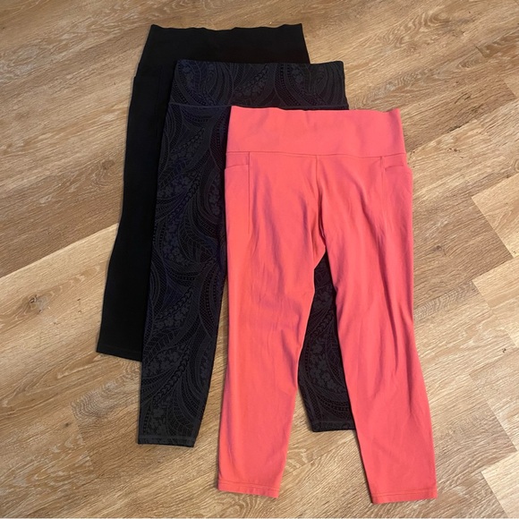 Lot of 3 Athleta Athletic Leggings Large | Black Textured Pink Athleisure Casual - Picture 1 of 8